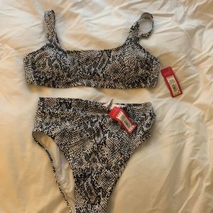 NWT Black and White High Waist Bathing Suit